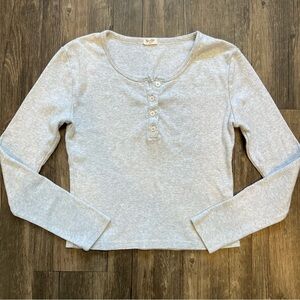 Brandi Melville Women’s J.Galt  Button Down Light Gray Cotton Top Shirt Size S